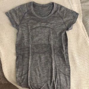 Swiftly Lululemon t-shirt